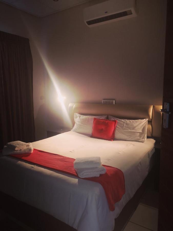 Aaa Rose Garden Guesthouse Mookgophong Exterior foto